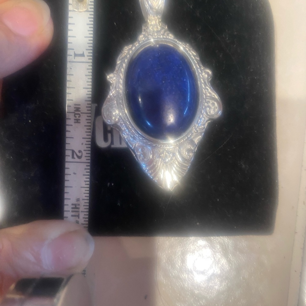 Lapislázuli charm in 925 silver stamped